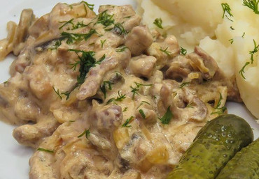 Свинина, тушенная  по-самарски